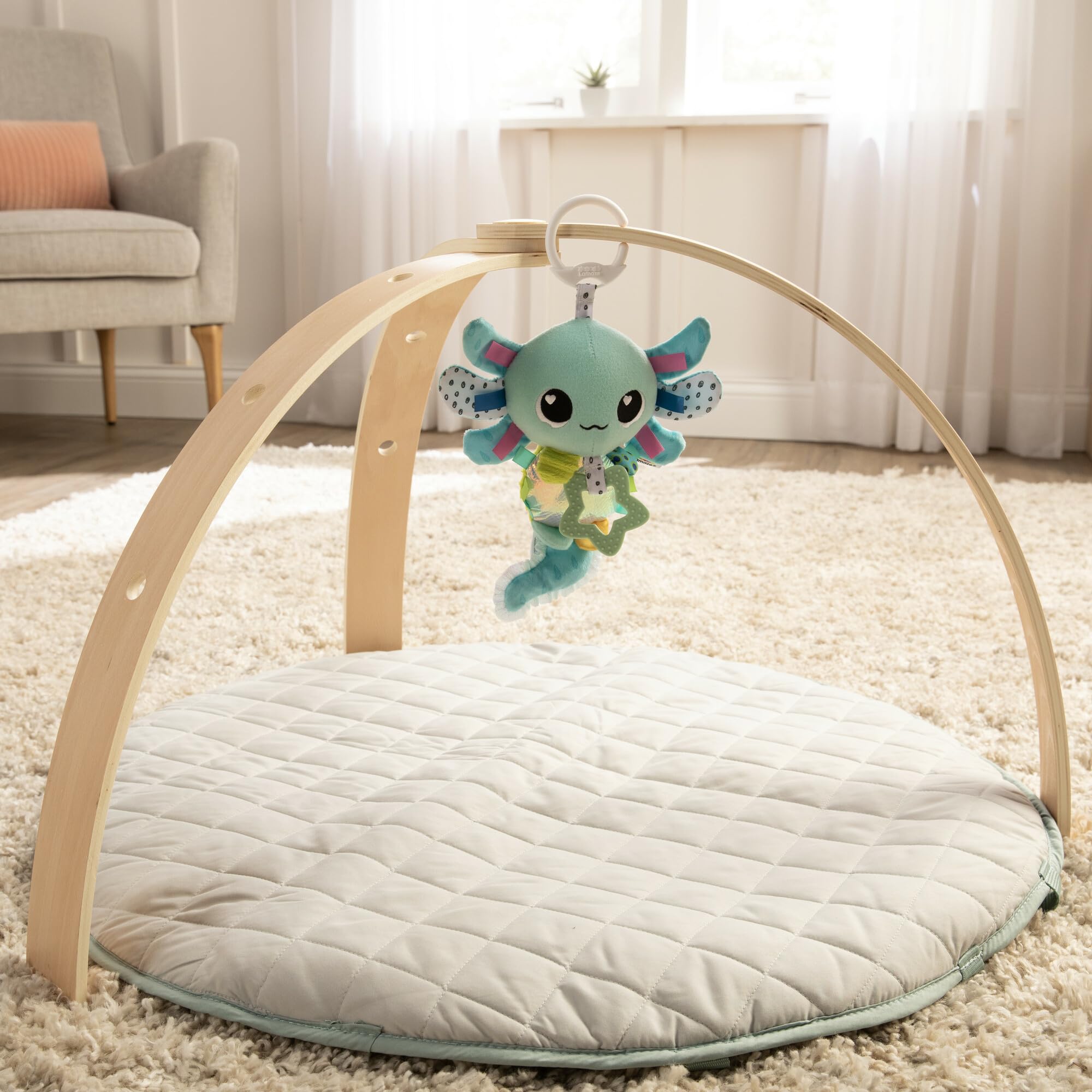 Foto 7 pulgar | Asiento De Coche Y Cochecito De Juguete Con Clip Lamaze Alise Axolotl - Venta Internacional.