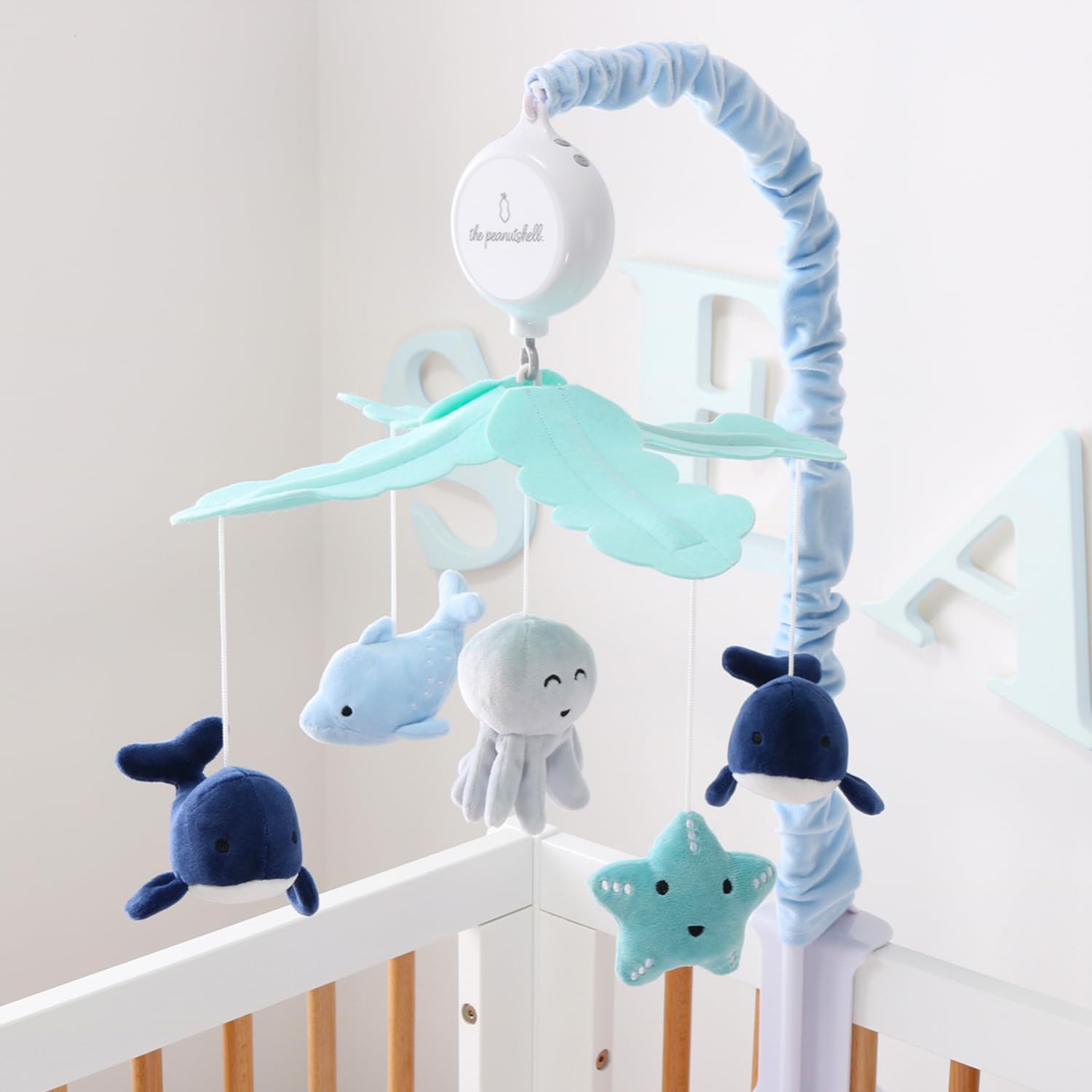 Foto 6 pulgar | Crib Mobile The Peanutshell Nautical Explorer Con 12 Canciones De Cuna - Venta Internacional.