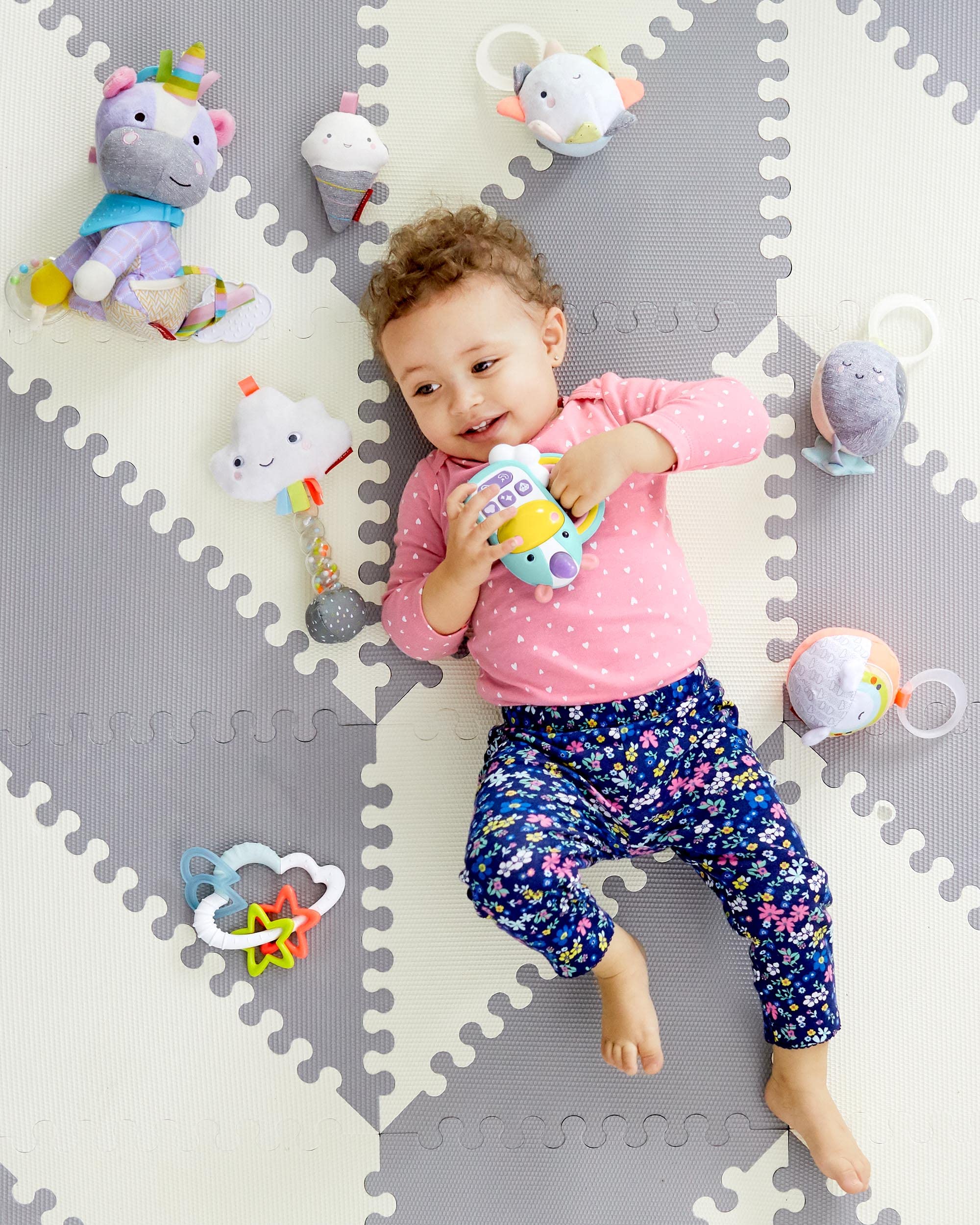 Foto 8 pulgar | Rainstick Rattle Skip Hop Con Forro Plateado Para Bebés - Venta Internacional.