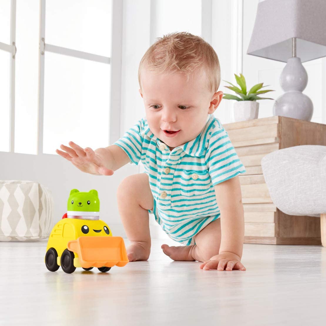 Foto 7 pulgar | Camioncito Con Sonaja Fisher-price