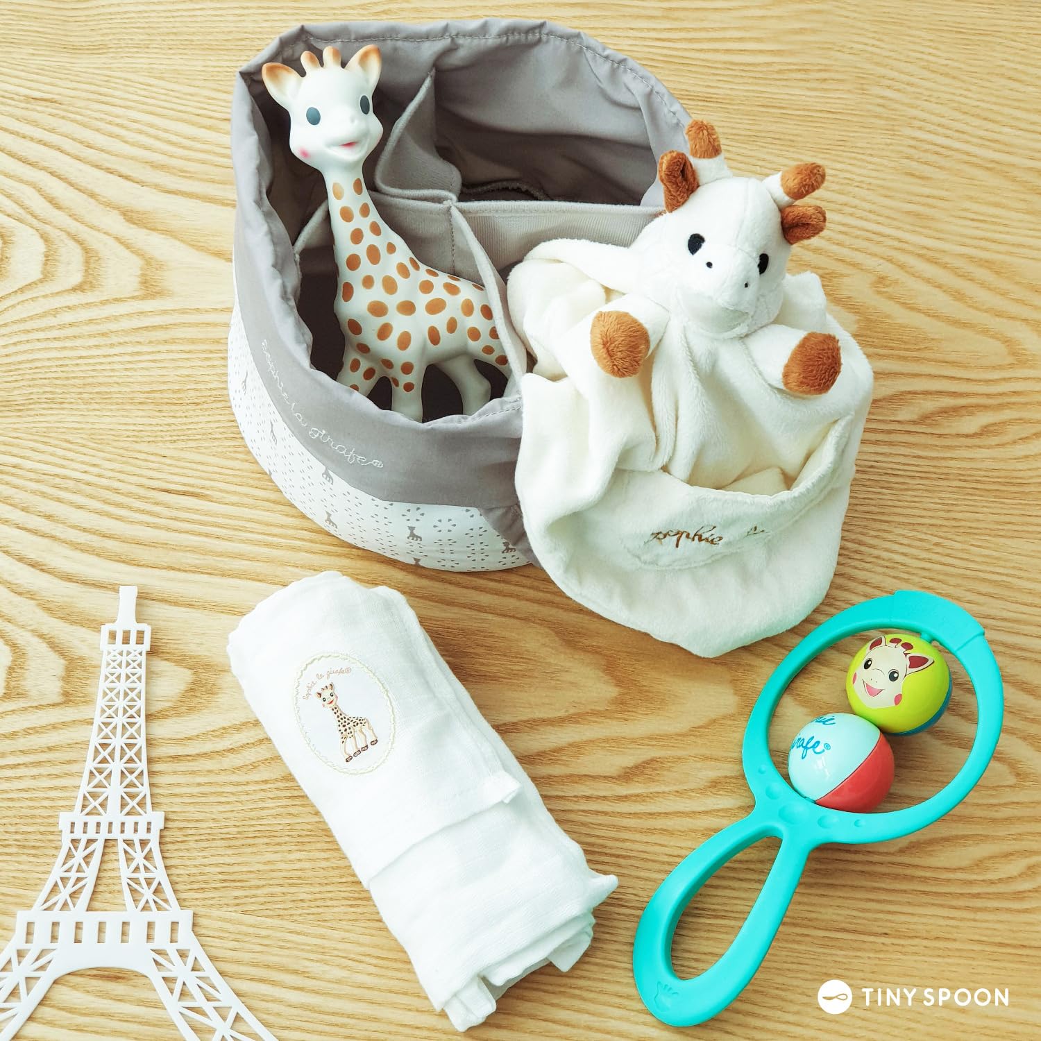 Foto 3 pulgar | Cesta De Nacimiento Sophie La Girafe Con Edredón Y Pañuelo De 70 X 70 Cm - Venta Internacional.
