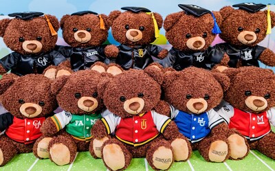 Foto 6 | Oso de Peluche Just Play Hbcyou Clark Graduate 25 cm - Venta Internacional