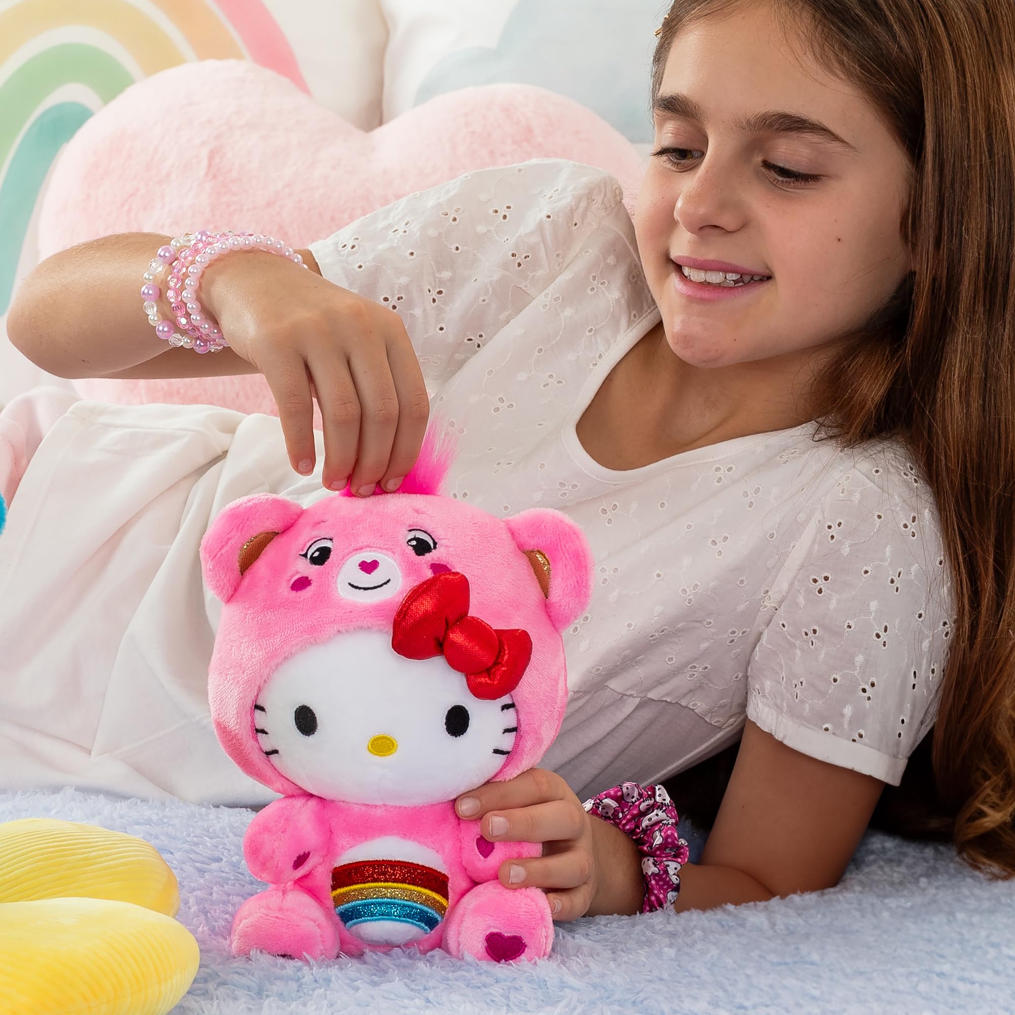 Foto 5 pulgar | Peluche Care Bears de Hello Kitty-Venta Internacional