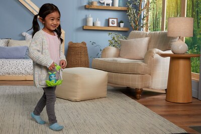 Foto 6 | Cápsula Snugg's Snugg's Glo Friends De Toy Playskool Con Luz 2+ - Venta Internacional.