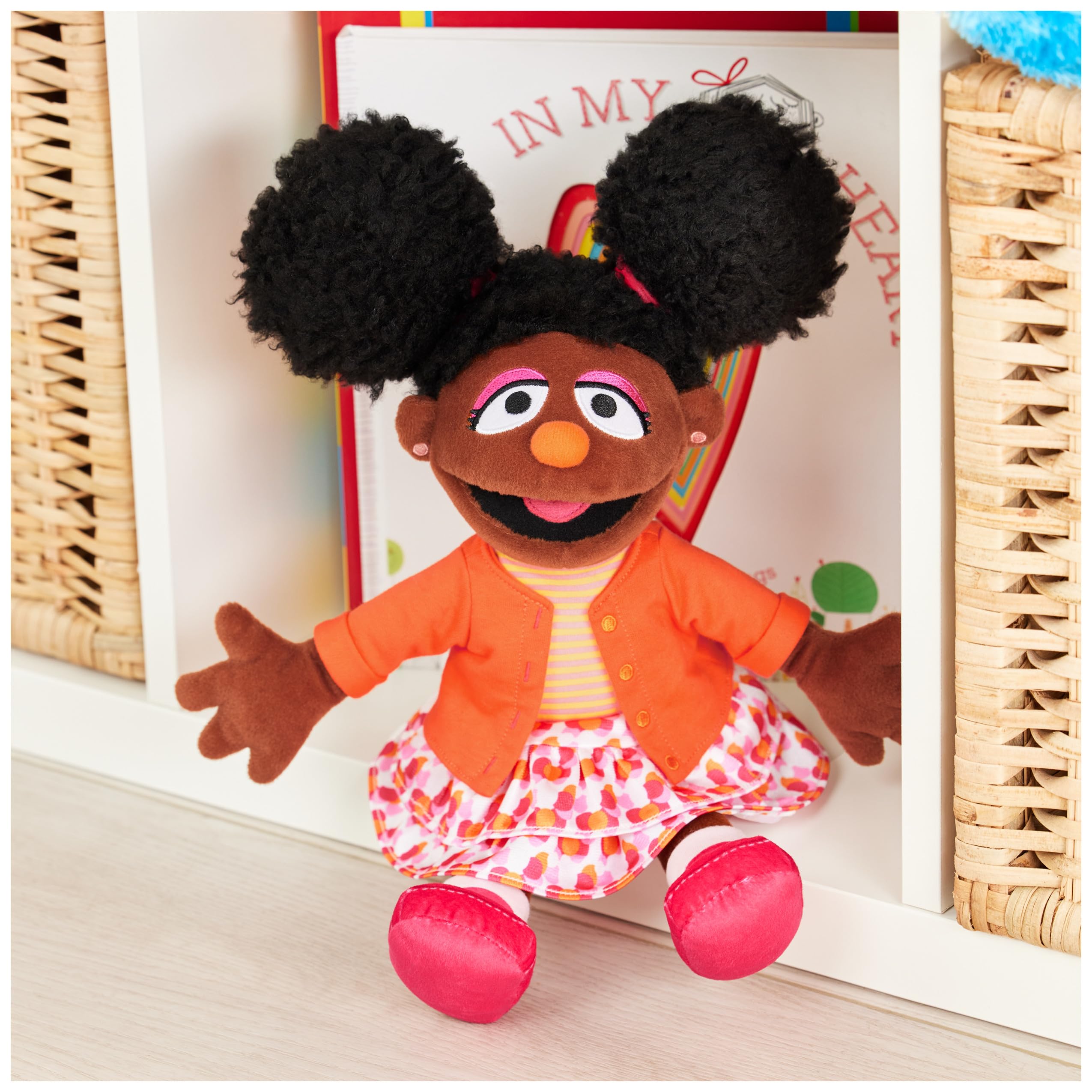 Foto 3 pulgar | Muñeca De Peluche Gund Sesame Street Oficial Gabrielle 33 Cm - Venta Internacional.