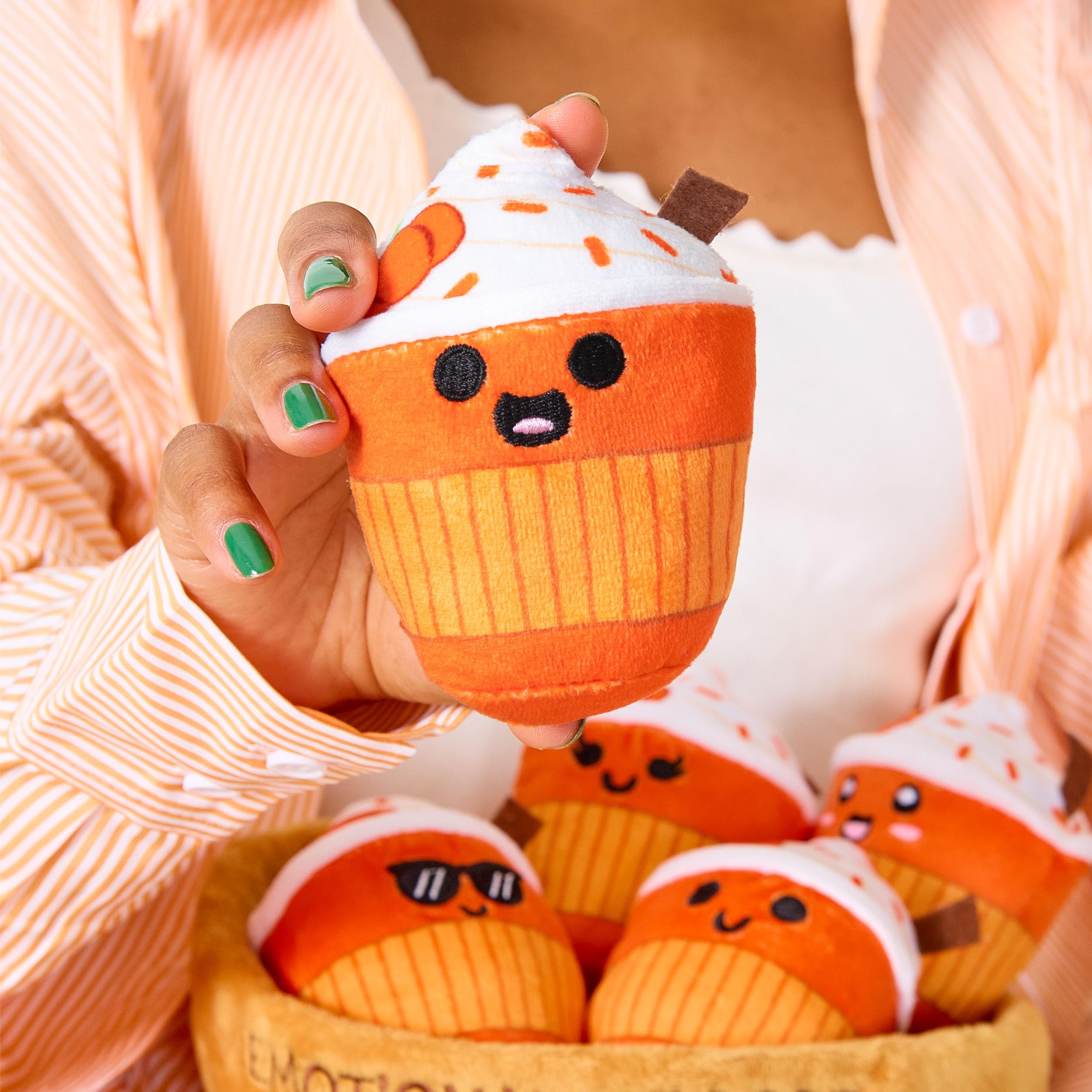 Foto 2 | Juguete De Peluche Con Leche De Apoyo Emocional, Identificable Con 5 Peluches - Venta Internacional.