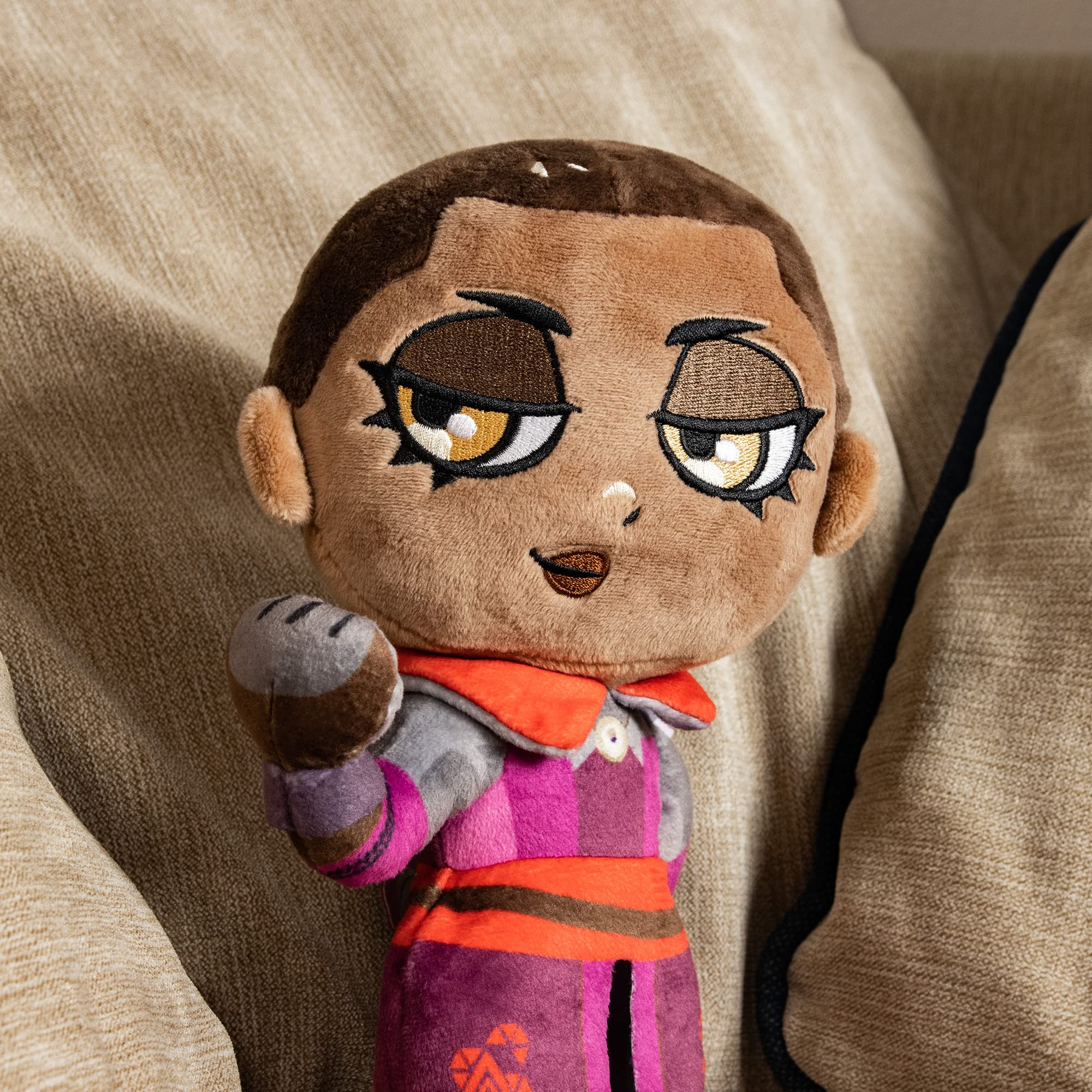 Foto 6 pulgar | Réplica Oficial De Plushie Numskull Destiny 2 Ikora Soft - Venta Internacional.