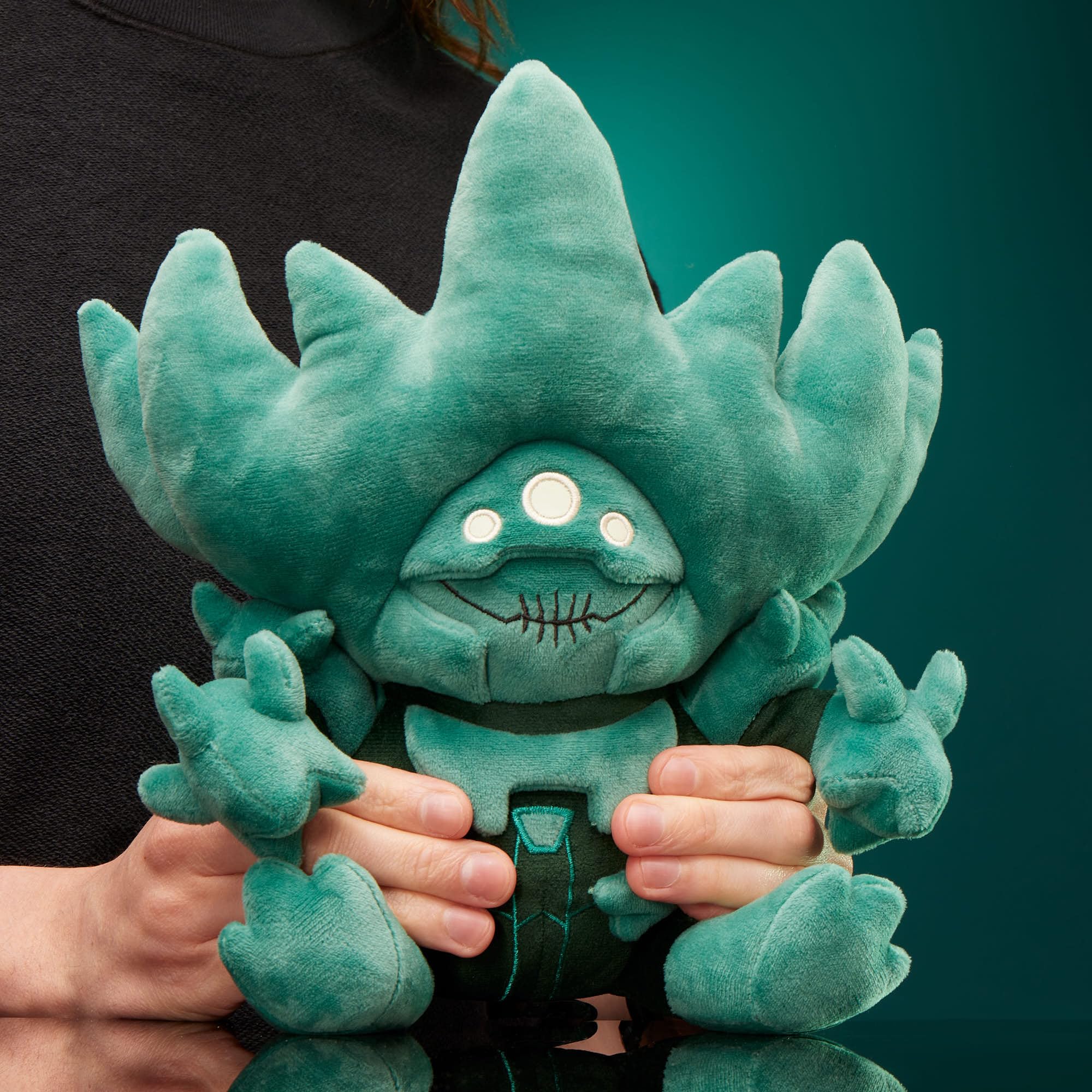 Foto 3 pulgar | Peluche Numskull, Edición Limitada Oficial De Crota Destiny 2 - Venta Internacional.