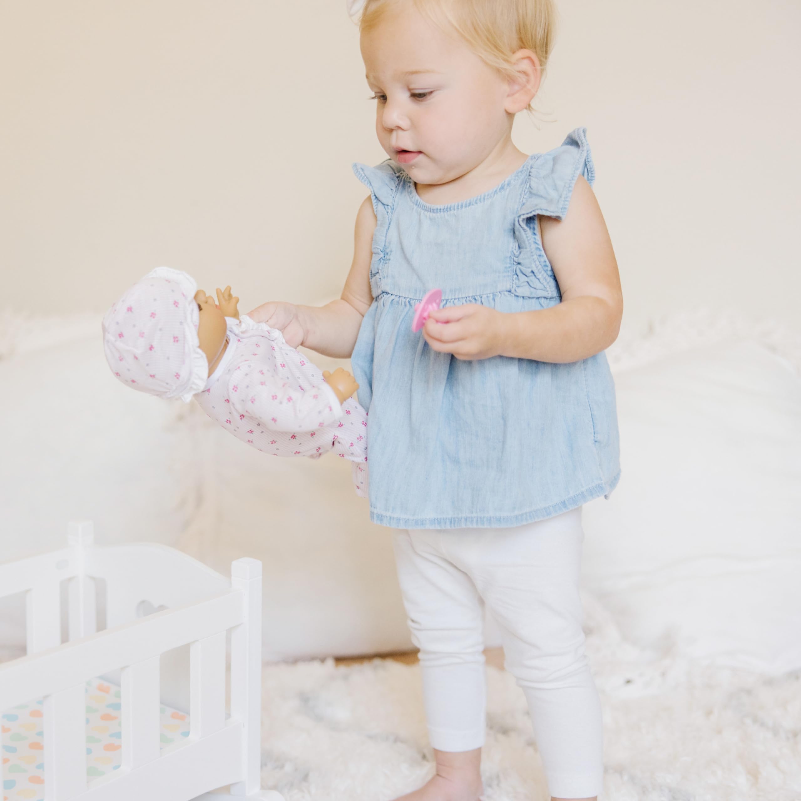 Foto 7 | Cradle Melissa & Doug Mine To Love De Madera Para Muñecas, Color Blanco - Venta Internacional.