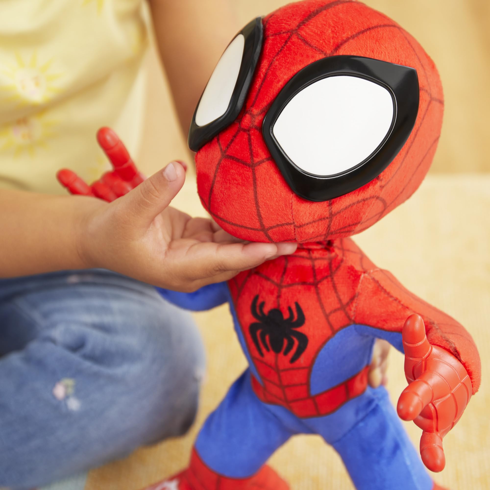 Foto 5 pulgar | Peluche Interactivo Hasbro Marvel Spidey Con Baile Y Sonido - Venta Internacional.