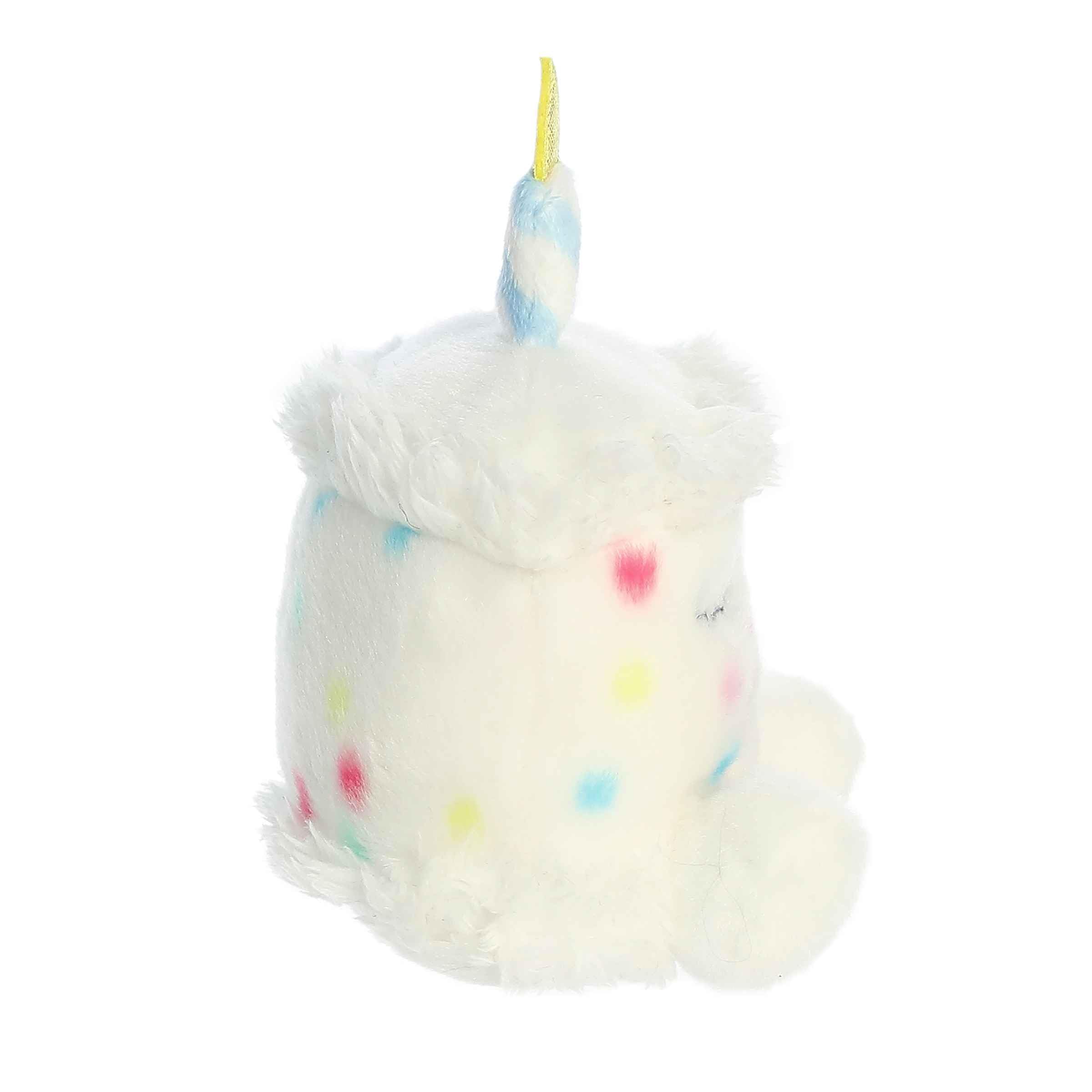 Foto 4 pulgar | Pastel De Feliz Cumpleaños Aurora  Adorable Palm Pals™ De Peluche - Venta Internacional.