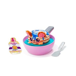 Foto 4 | Pancake Treatz Cookeez Makery Mix & Flip Plush Friend - Venta Internacional.