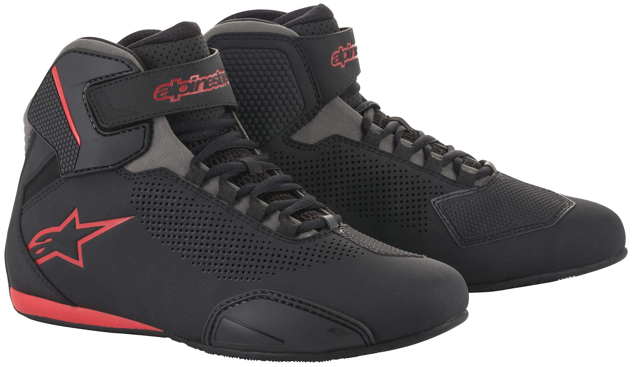 Foto 2 pulgar | Zapato De Moto Alpinestars Sektor Vented Para Hombre Negro/gris/rojo - Venta Internacional.