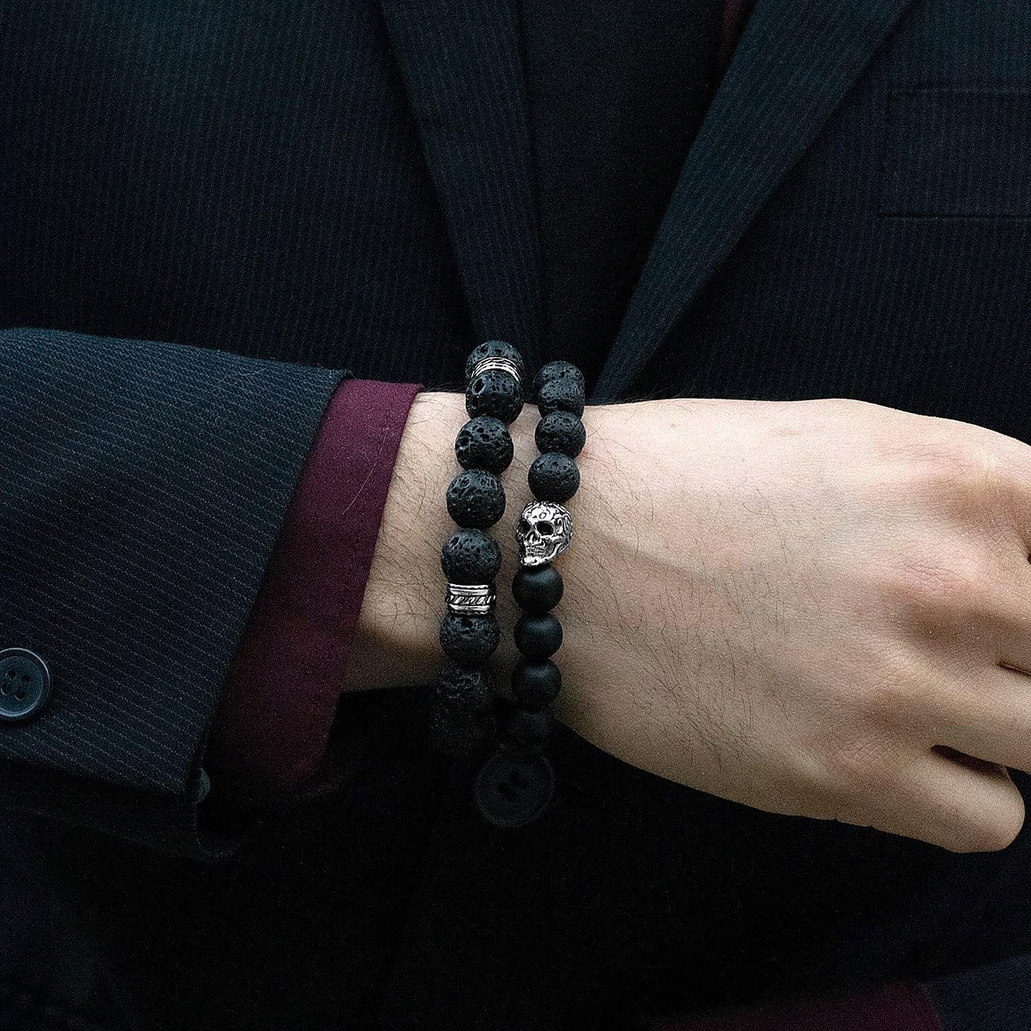 Foto 4 pulgar | Pulsera Crucible Con Calavera De Acero Inoxidable Con Lava Y Ónix - Venta Internacional.