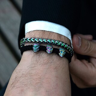 Foto 3 | Pulsera Crisol De Acero Inoxidable Pulido Con Revestimiento Iridiscente - Venta Internacional.