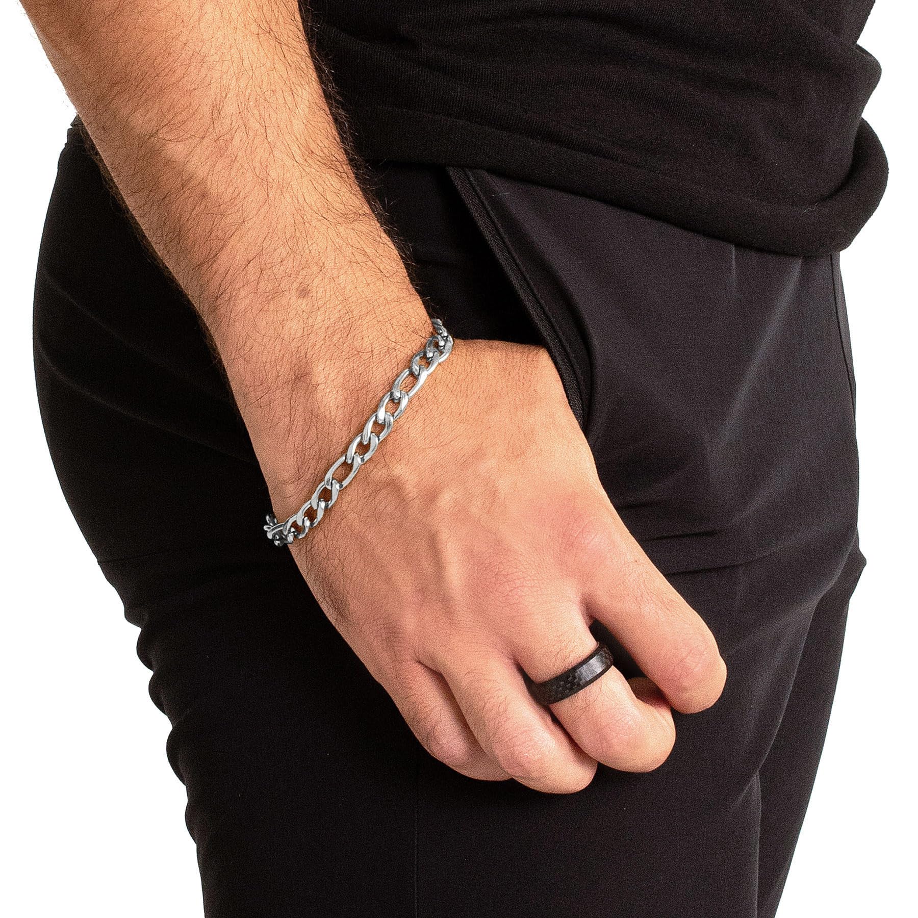 Foto 3 pulgar | Pulsera Invicta Jewelry Para Hombre  Acero Pulido Fígaro De 8 Mm - Venta Internacional.