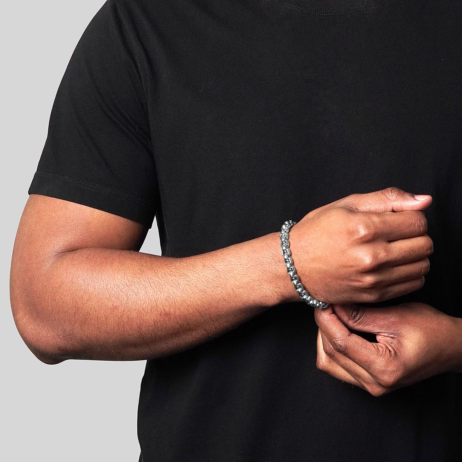 Foto 2 | Pulsera Invicta Silver De Acero Inoxidable Para Hombre De 8 Mm De Ancho - Venta Internacional.