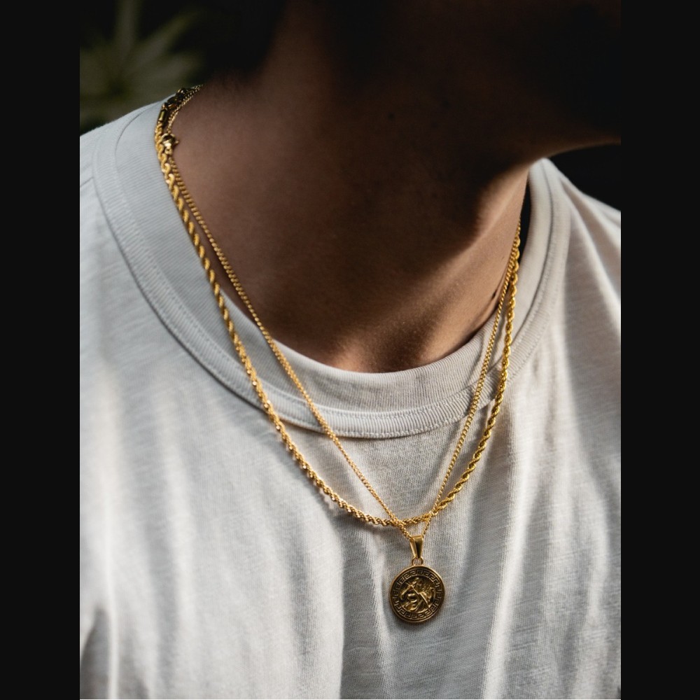 Foto 4 | Collar Cruze Dije Poseidon Color Dorado Baño De Oro