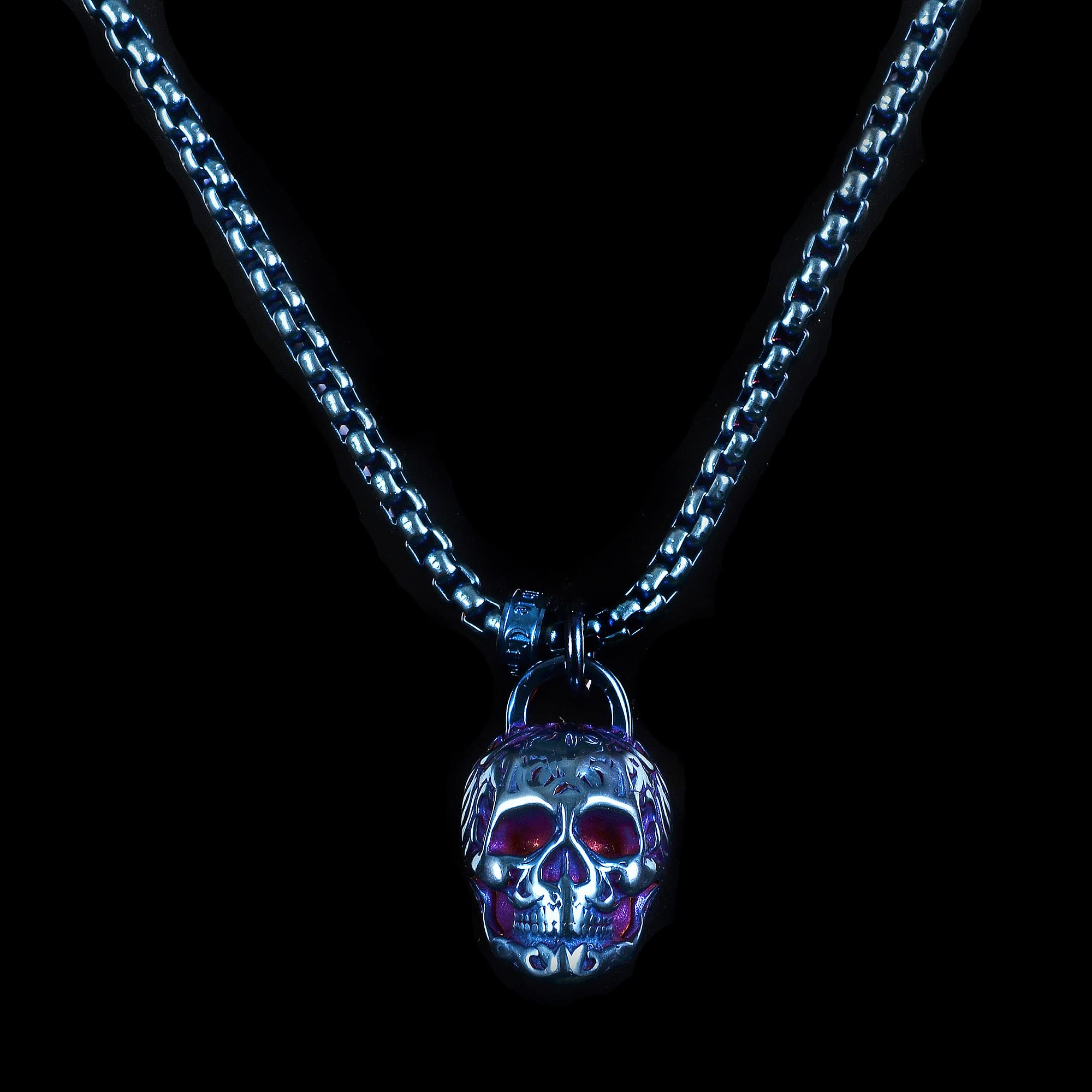 Foto 5 pulgar | Collar Crisol De Acero Chapado En Azul Envejecido Y Pulido - Venta Internacional.