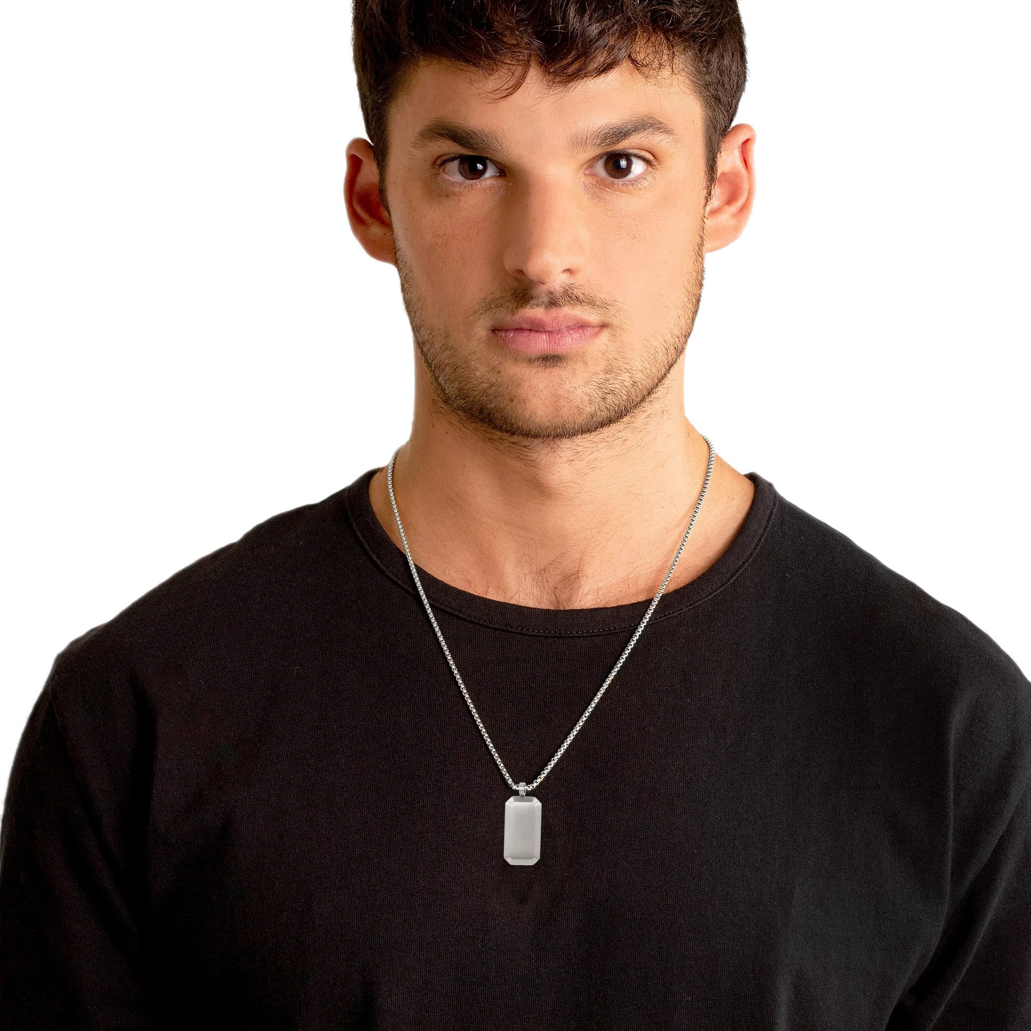 Foto 2 | Collar Invicta Dog Tag Para Hombre De Acero Inoxidable Plateado - Venta Internacional.