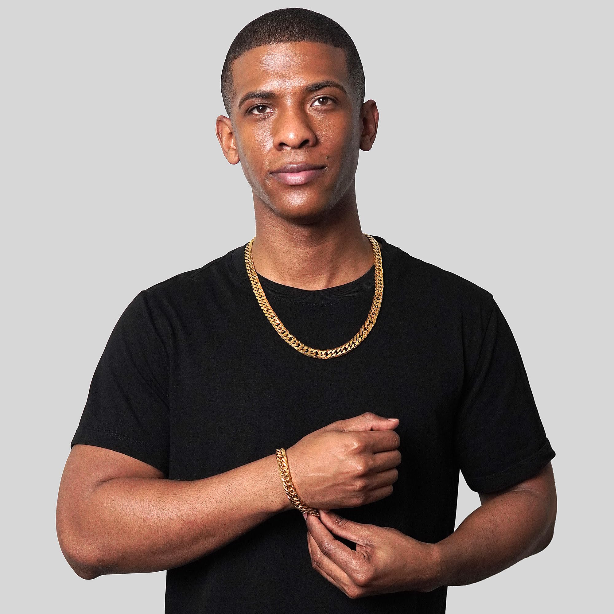 Foto 4 | Set De Joyas Invicta Para Hombre Con Doble Eslabón  Chapado En Oro - Venta Internacional.