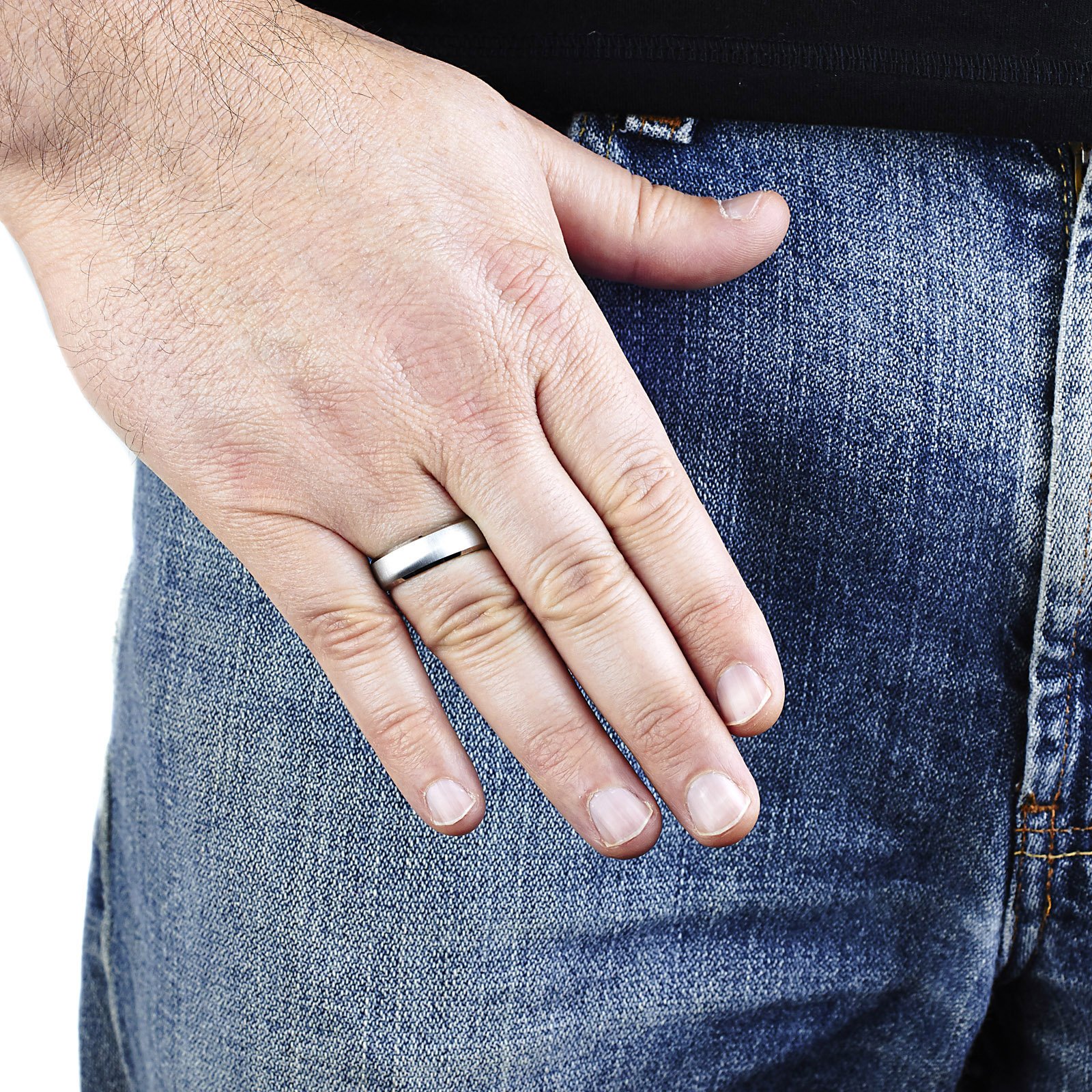 Foto 4 | Anillo West Coast Jewelry De Titanio Cepillado Con Borde Biselado Con Forma De Cúpula - Venta Internacional.