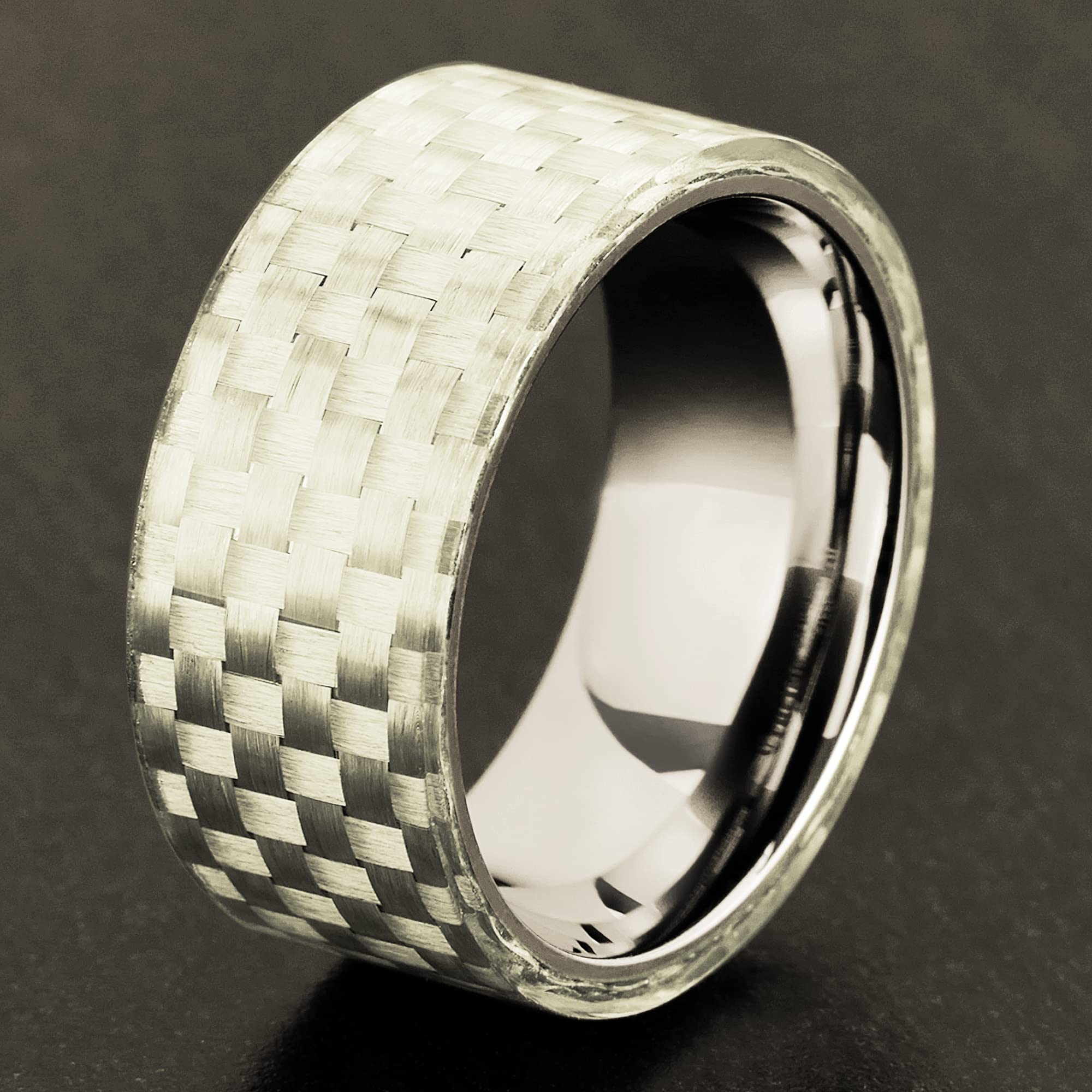 Foto 5 pulgar | Anillo West Coast Jewelry De Acero Inoxidable Y Fibra De Carbono De 10 Mm - Venta Internacional.