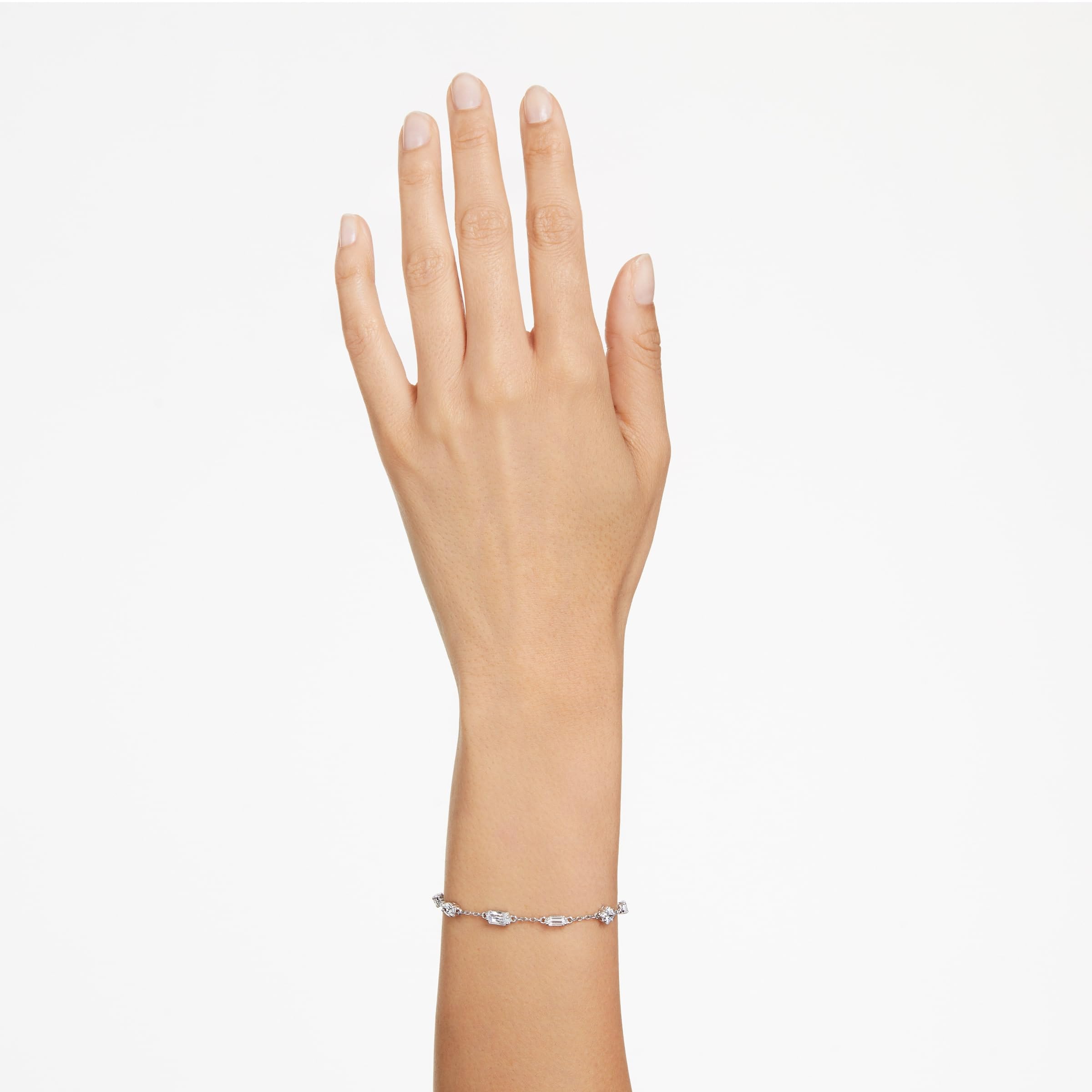 Foto 6 pulgar | Brazalete Swarovski Mesmera Con Piedras Transparentes De Talla Mixta Rodio - Venta Internacional.