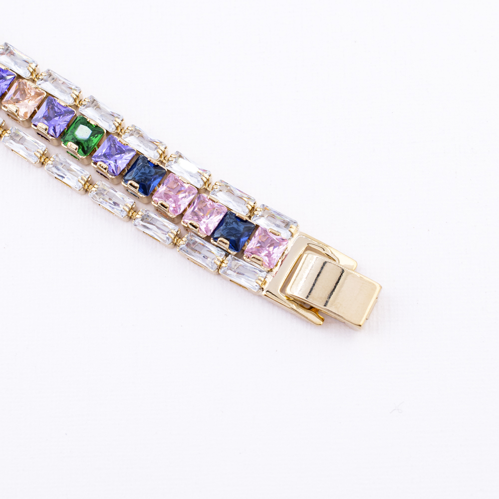 Foto 4 pulgar | Pulsera Linea Triple Cuadrado Multicolor The Golden Store Chapa De Oro 18k