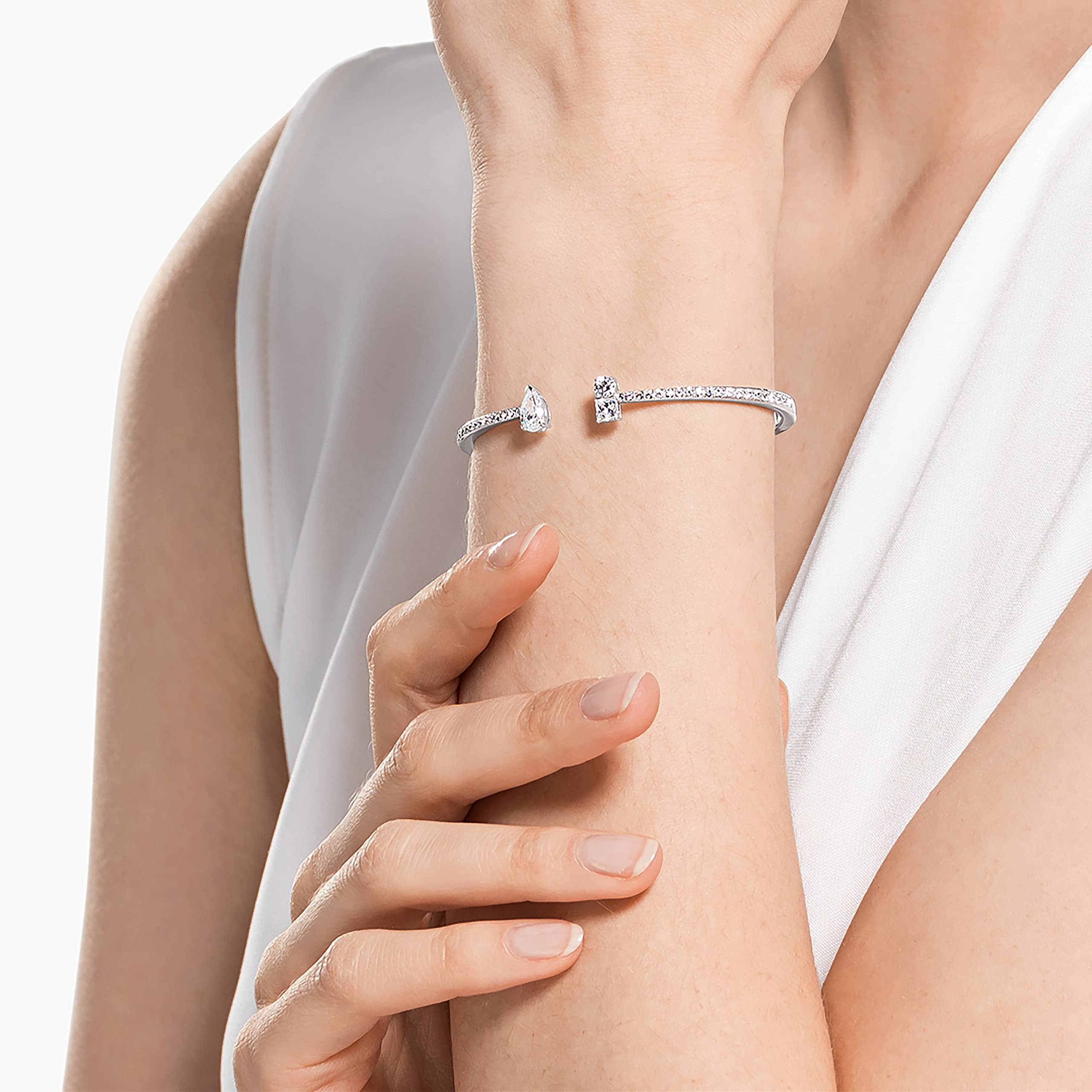 Foto 6 pulgar | Pulsera Swarovski Stilla Attract Con Cristal Transparente De Rodio - Venta Internacional.