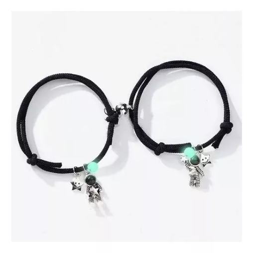 Foto 2 pulgar | Set 2 Pulseras Para Parejas Xtellar De Astronauta Brilla En La Oscuridad Color Negro