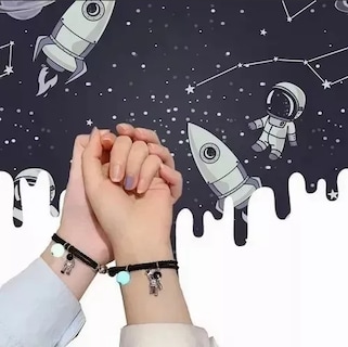 Foto 3 | Set 2 Pulseras Para Parejas Xtellar De Astronauta Brilla En La Oscuridad Color Negro