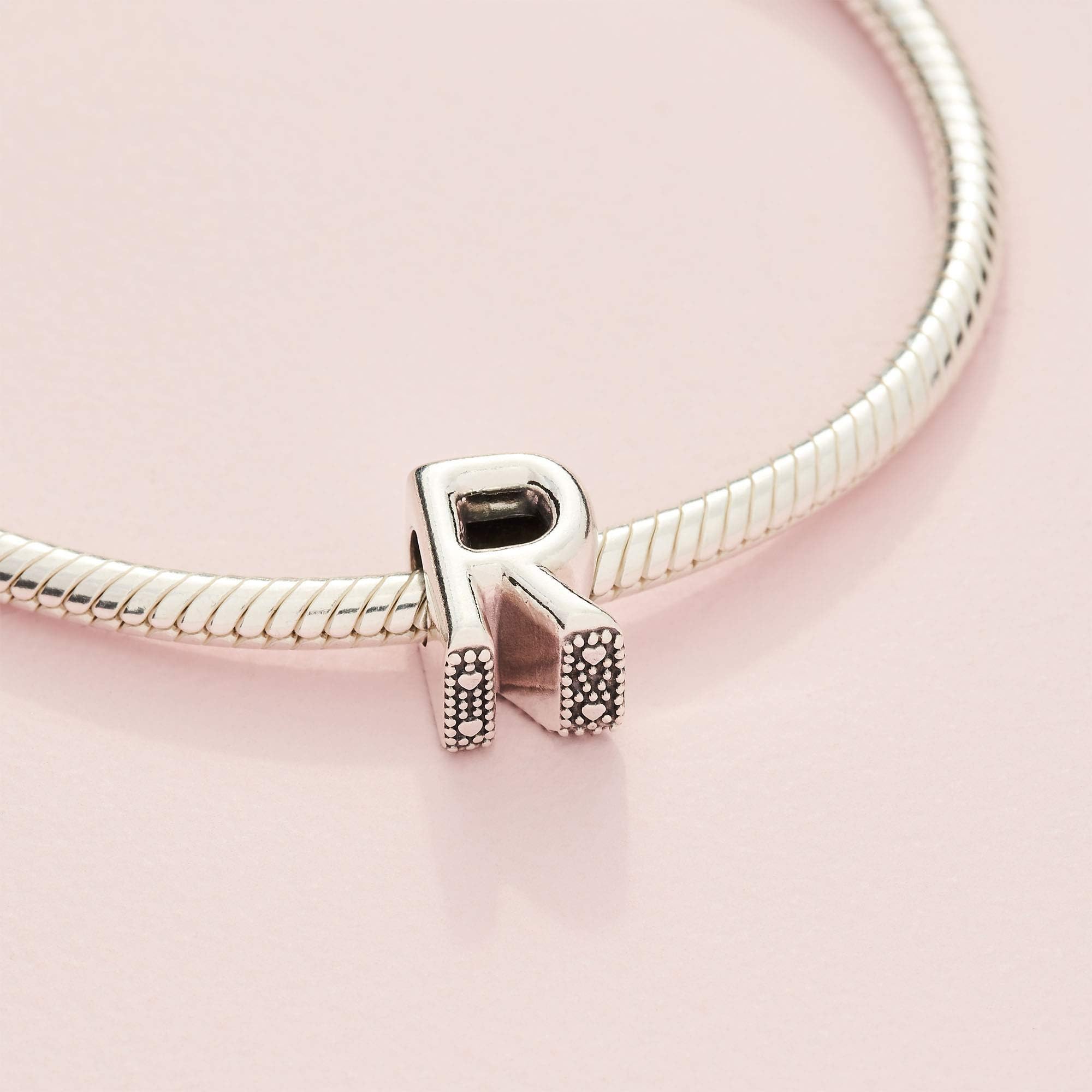 Foto 7 pulgar | Pulseras Charm Pandora Con La Letra R Del Alfabeto Para Moments - Venta Internacional.