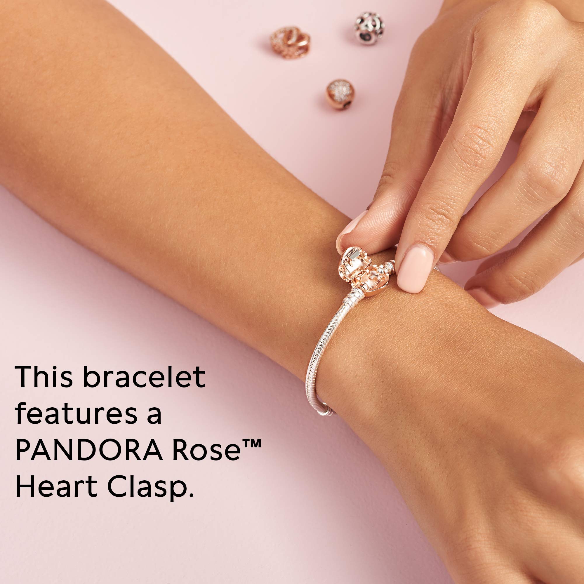 Foto 5 | Pulsera Pandora Moments Con Cierre De Corazón Y Cadena De Serpiente Plateada - Venta Internacional.