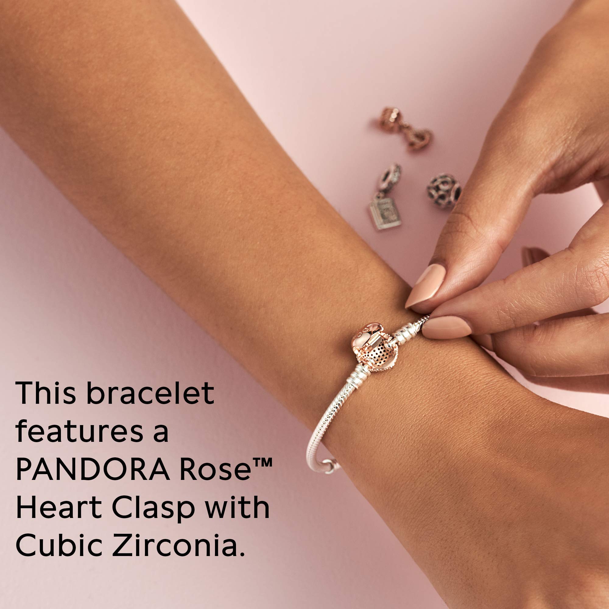 Foto 6 pulgar | Pulsera Pandora Moments Sparkling Con Cierre En Forma De Corazón Plateado Y Rosa - Venta Internacional.