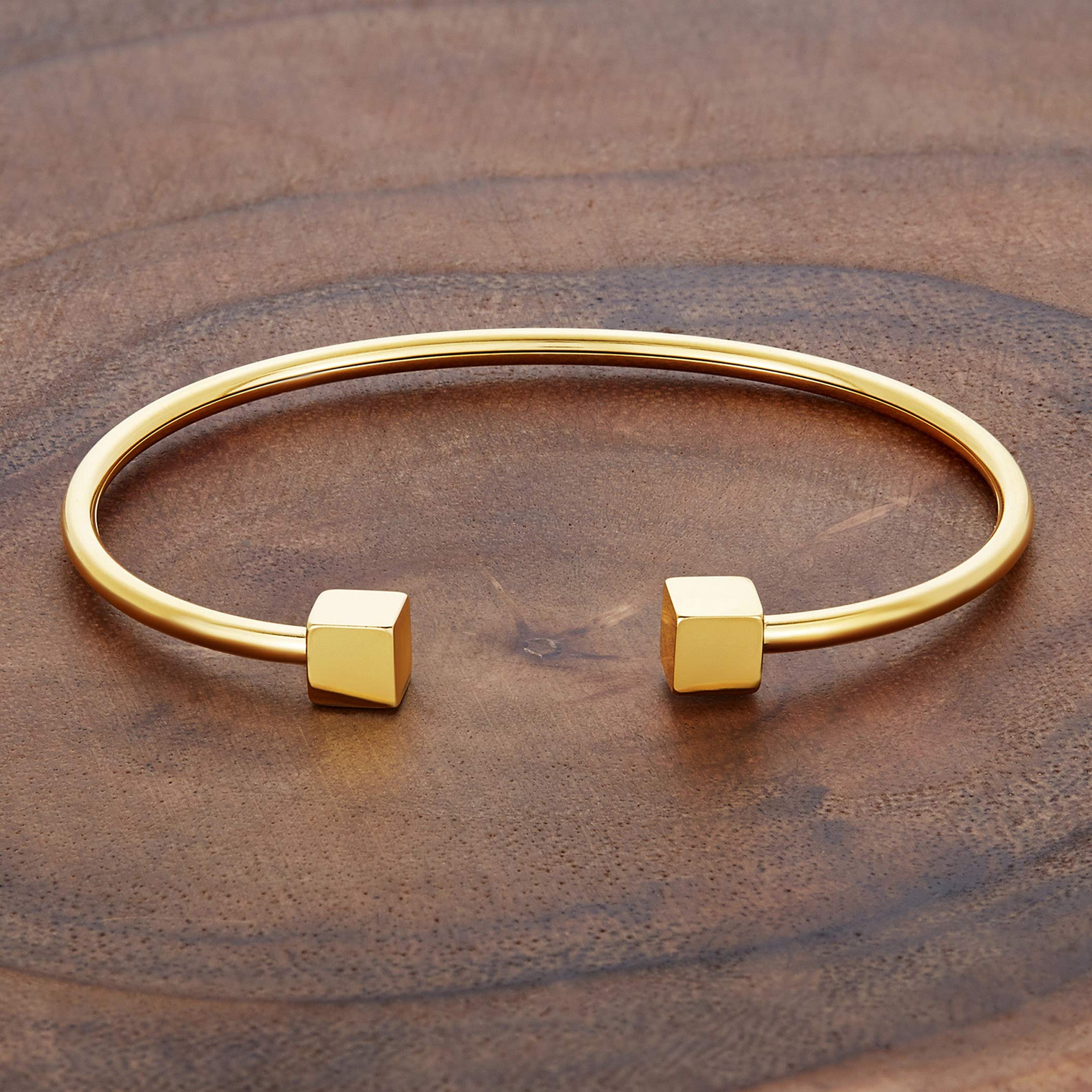 Foto 4 pulgar | Brazalete West Coast Jewelry Elya De Acero Inoxidable Chapado En Oro - Venta Internacional.