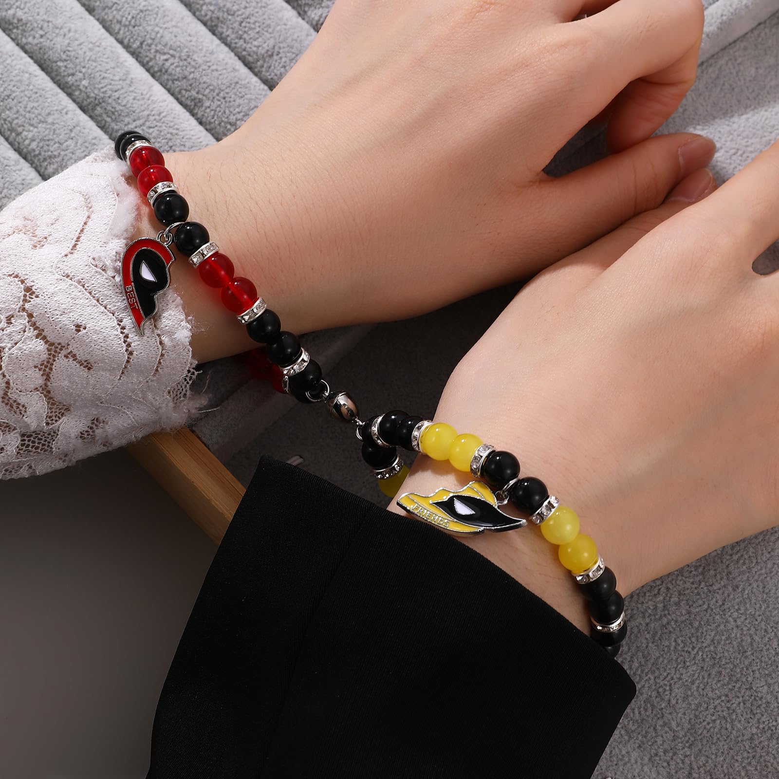 Foto 5 pulgar | Pulsera Miss Pink Deadpo And Wolver Para Amigos Y Parejas - Venta Internacional.