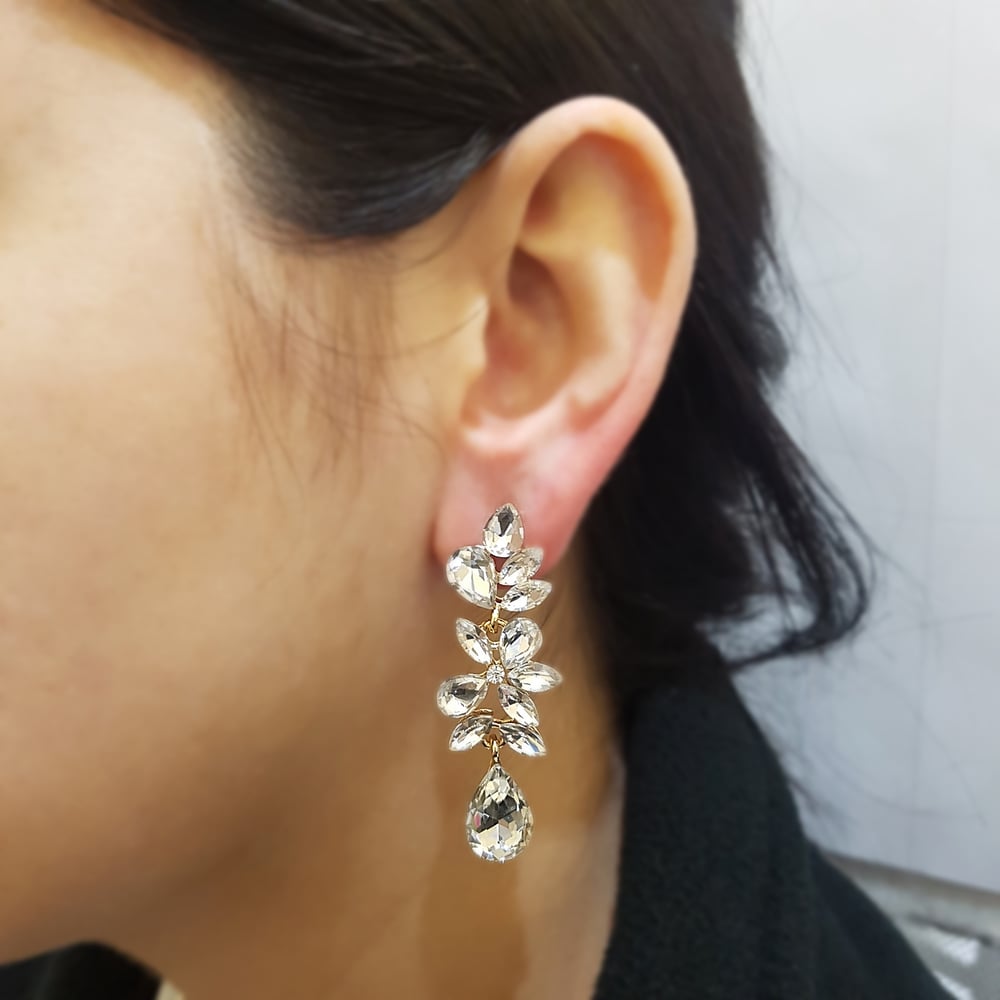 Foto 2 | Pendientes Party Hoops Chapados en Oro Fantástico con Cristales - Venta Internacional