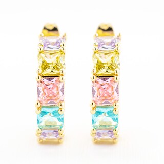 Foto 1 | Arete De Zirconias En Tono Claros Brillantes The Golden Store Chapa De Oro 18k