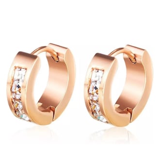 Foto 1 | Aretes Para Mujer Huggies Tender Dorada Pendientes De Aro Chapada En Oro De 18k Con Diamante De Zirconia Cúbica