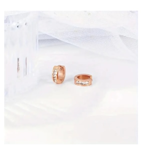 Foto 4 | Aretes Para Mujer Huggies Tender Dorada Pendientes De Aro Chapada En Oro De 18k Con Diamante De Zirconia Cúbica