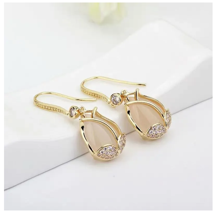 Foto 3 pulgar | Aretes Tulipán Para Mujer Flor Joyería Arracada Con Zirconia Pendientes Elegantes