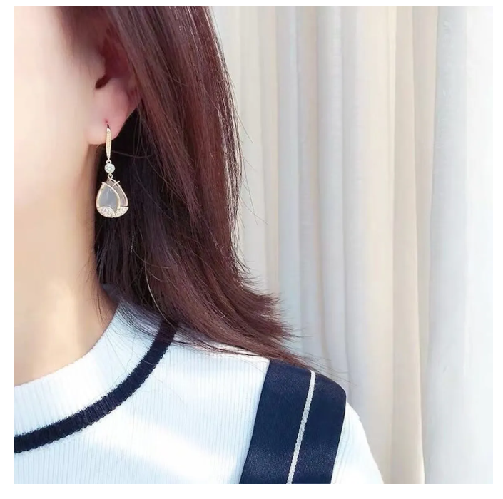 Foto 6 pulgar | Aretes Tulipán Para Mujer Flor Joyería Arracada Con Zirconia Pendientes Elegantes