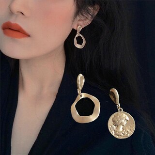 Foto 2 | Pendientes Huoguo Retrato Redondo Estilo Francés Asimétrico - Venta Internacional.