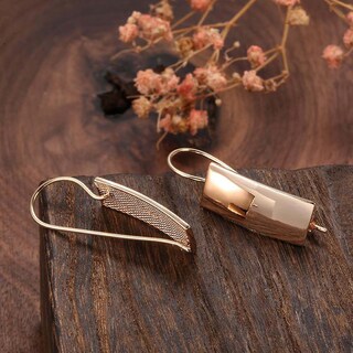 Foto 5 | Pendientes Huoguo Modernos Rectangulares De Oro Rosa Brillante En Forma De C - Venta Internacional.