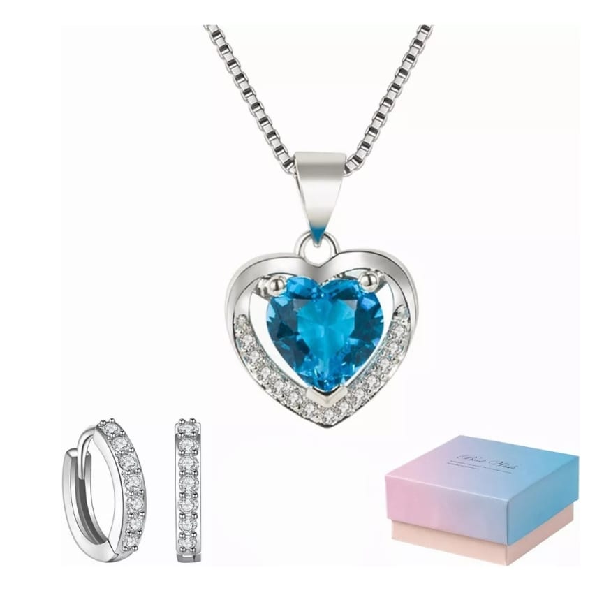 Cadena con Dije de Corazón 925 Plata y Cristal  Azul $950