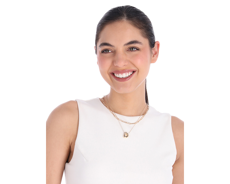 Foto 4 pulgar | Collar Nine West 19n01235 Color Dorado Letra D