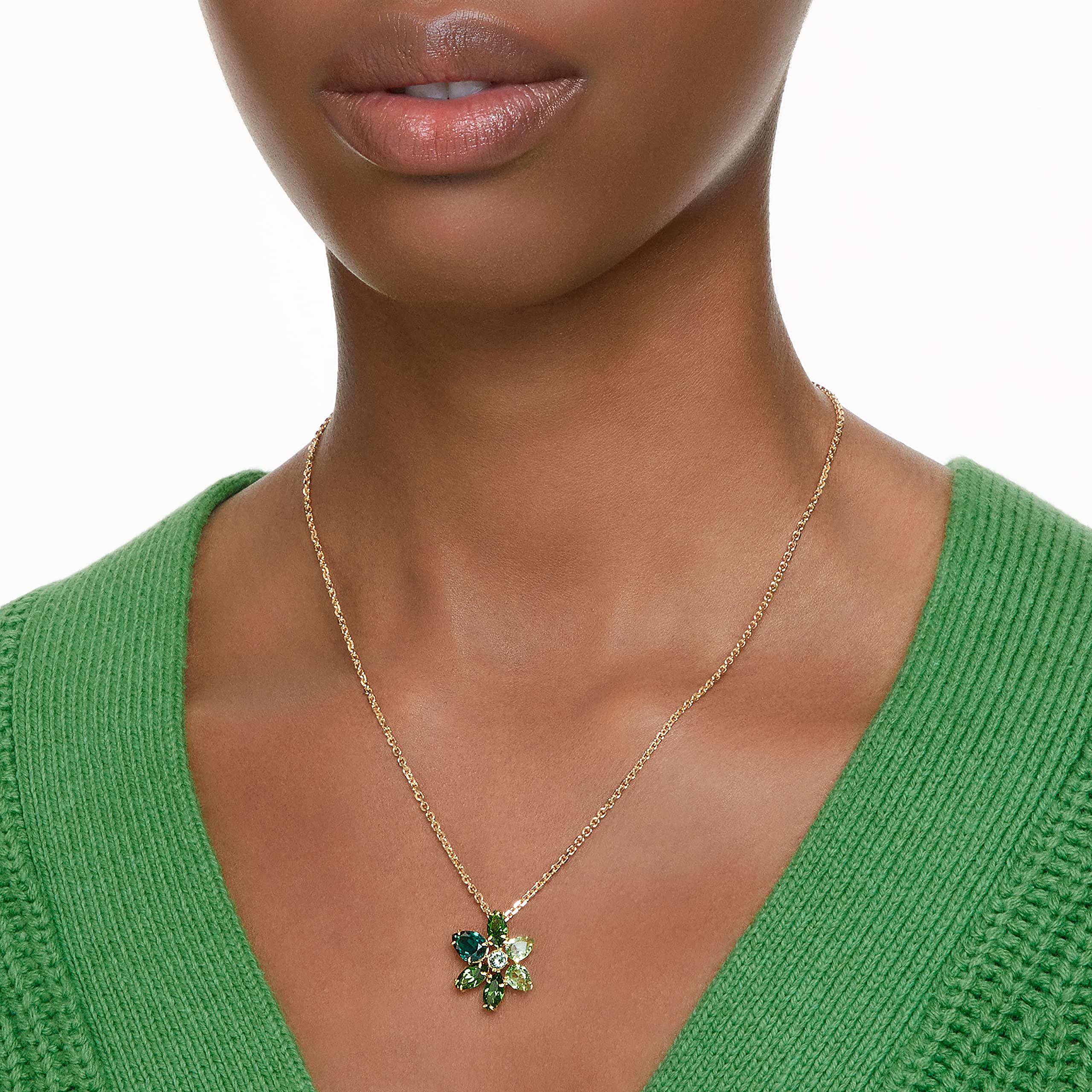 Foto 6 pulgar | Collar Con Colgante De Gema De Swarovski Con Motivo Floral Y Cristal Verde - Venta Internacional.