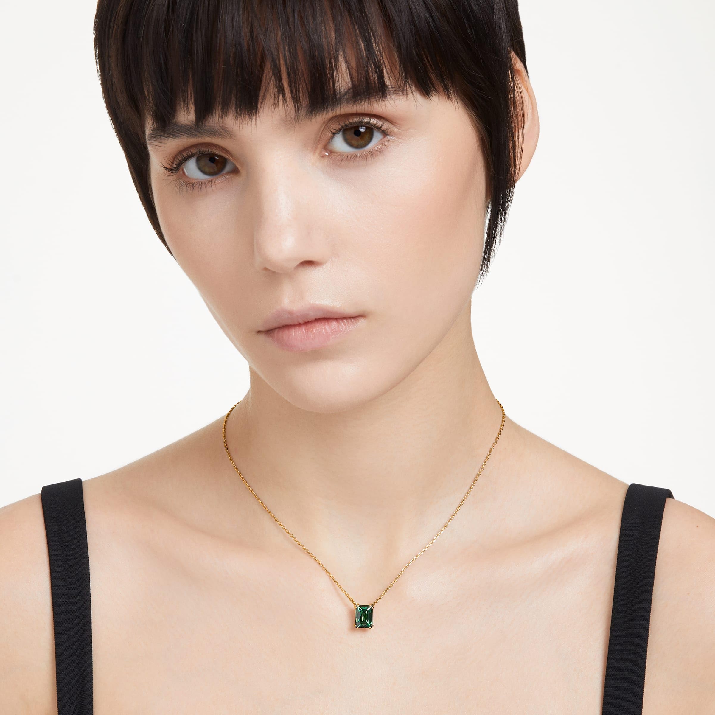 Foto 5 | Colgante Swarovski Stilla Con Piedra Verde En Tono Dorado - Venta Internacional.