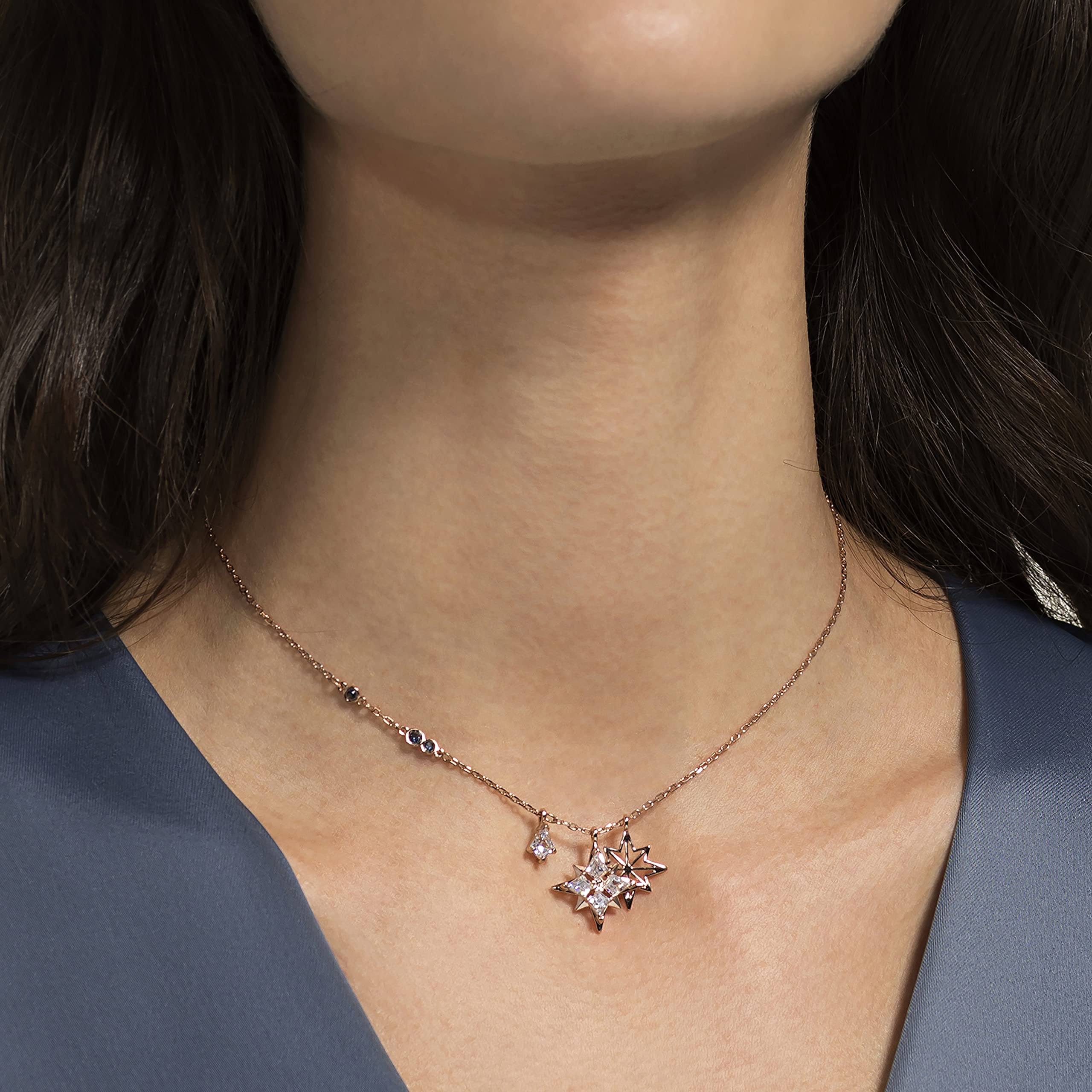 Foto 4 | Collar Con Colgante Simbólico De Swarovski Con Colgante En Forma De Cometa - Venta Internacional.